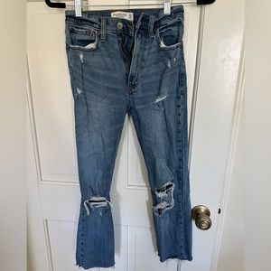 ABERCROMBIE STRAIGHT LEG JEANS